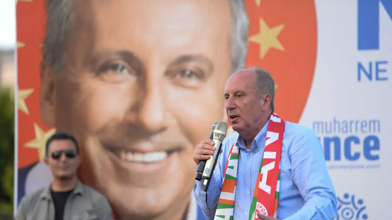 Muharrem Ince, unul dintre candidații la prezidențialele din Turcia, s-a retras din cursa electorală cu trei zile înainte de alegeri