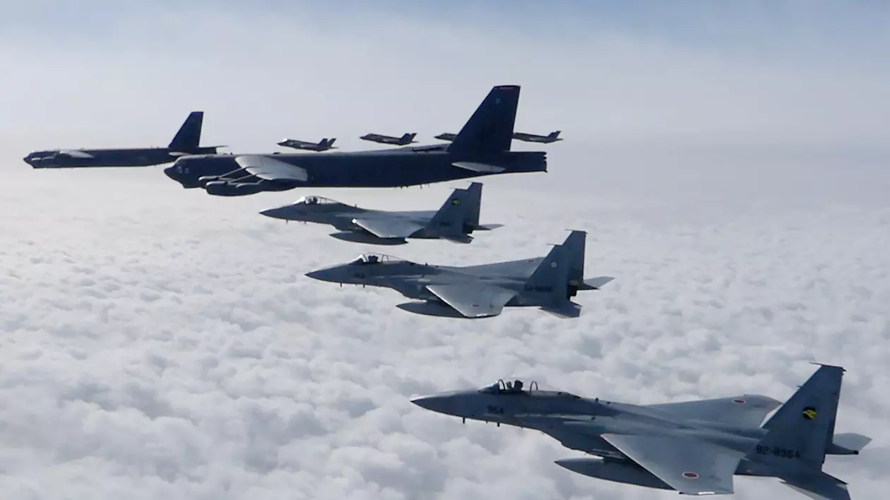 Japonia își ridică de la sol avioanele de vânătoare, pentru a intercepta două aeronave ruse detectate lângă coastele sale