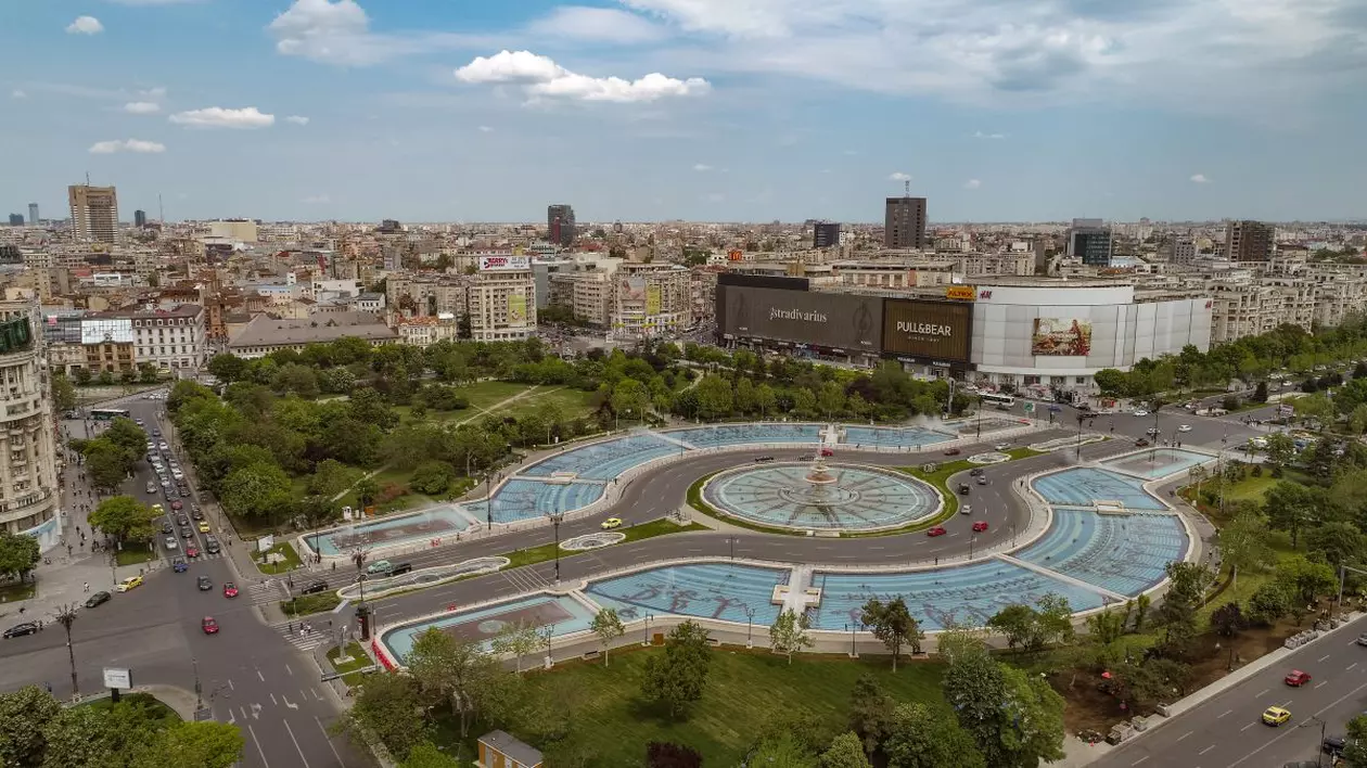 Când încep lucrările la planșeul de la Piața Unirii și cât vor dura. Zona riscă să se prăbușească