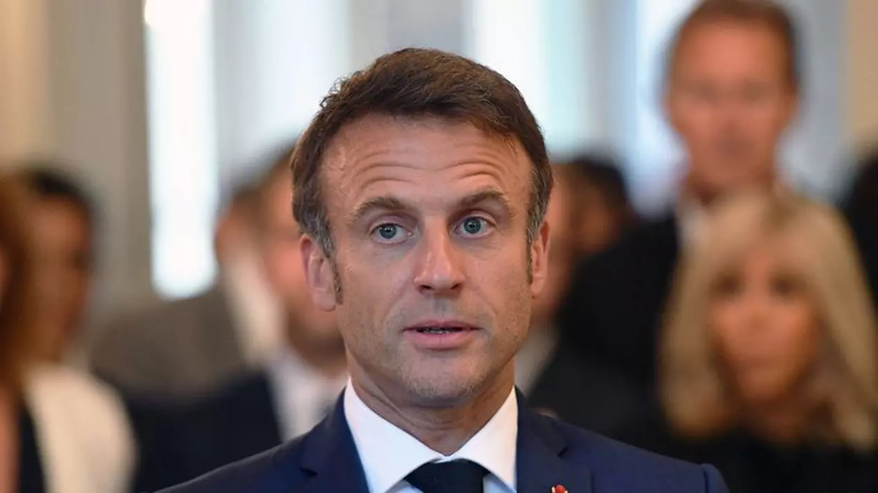 Emmanuel Macron: Franţa va înscrie în Constituţie libertatea de a recurge la avort