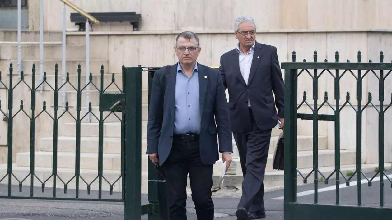 Discuțiile dintre guvern și sindicatele din învățământ privind grila de salarizare vor începe marți
