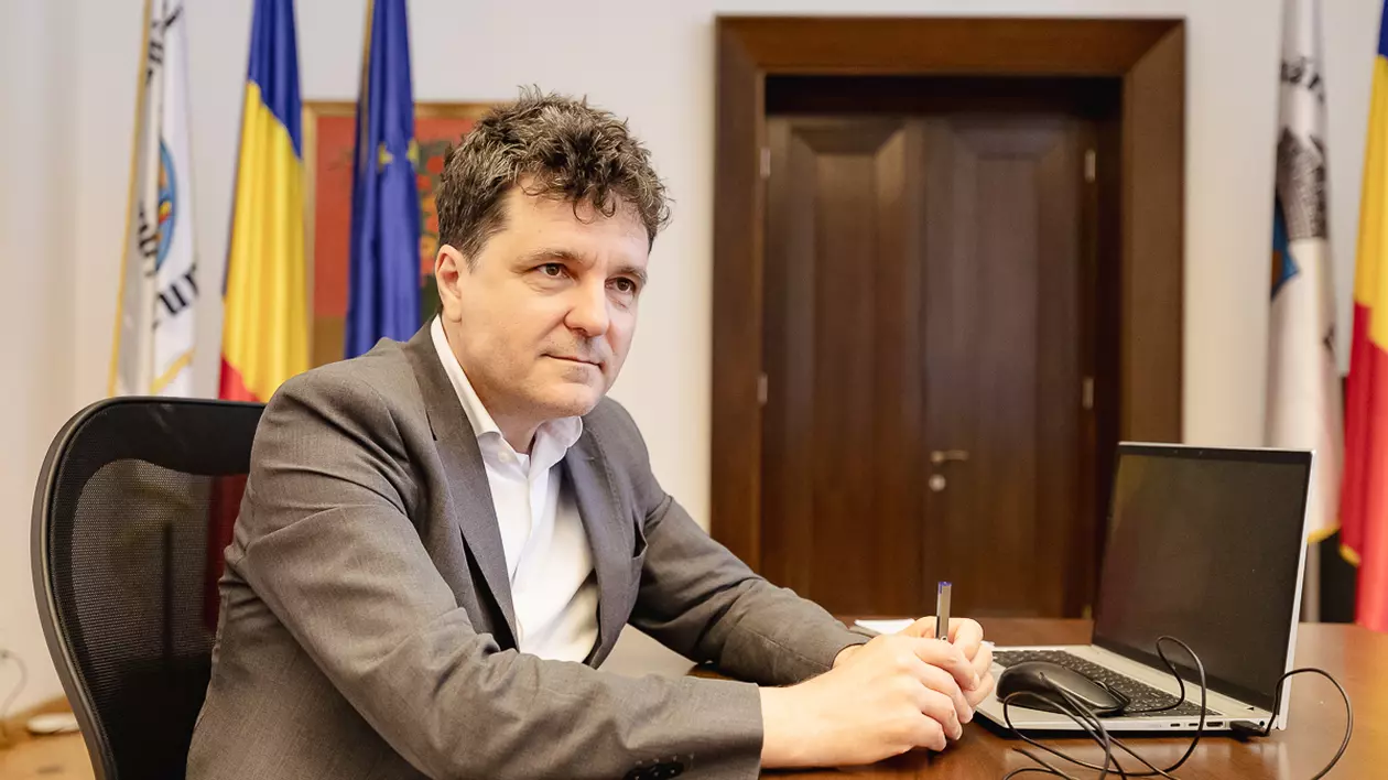 Răspunsul lui Nicușor Dan, după ce Nicolae Ciucă i-a cerut să se înscrie în PNL, înainte să îl susțină pentru Primăria Capitalei: „Îmi păstrez independența”
