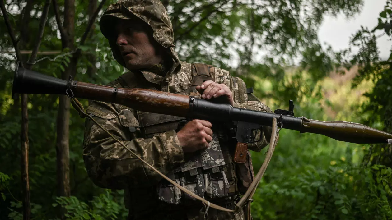 Război în Ucraina, ziua 478 | Vladimir Putin susține că "a fost forțat" să invadeze Ucraina și că ofensiva Kievului "nu are nicio șansă"