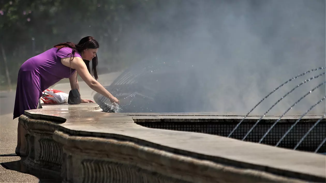 EXPERIMENT. Ce se întâmplă cu corpul uman la temperaturi de peste 40 de grade Celsius. Când apar „probleme foarte, foarte mari”