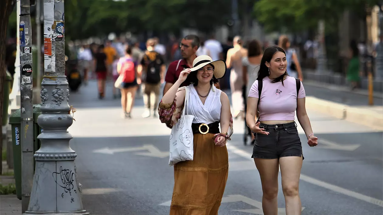 Val de aer tropical peste România. „Temperaturile vor depăși 30 grade Celsius”, anunță meteorologii