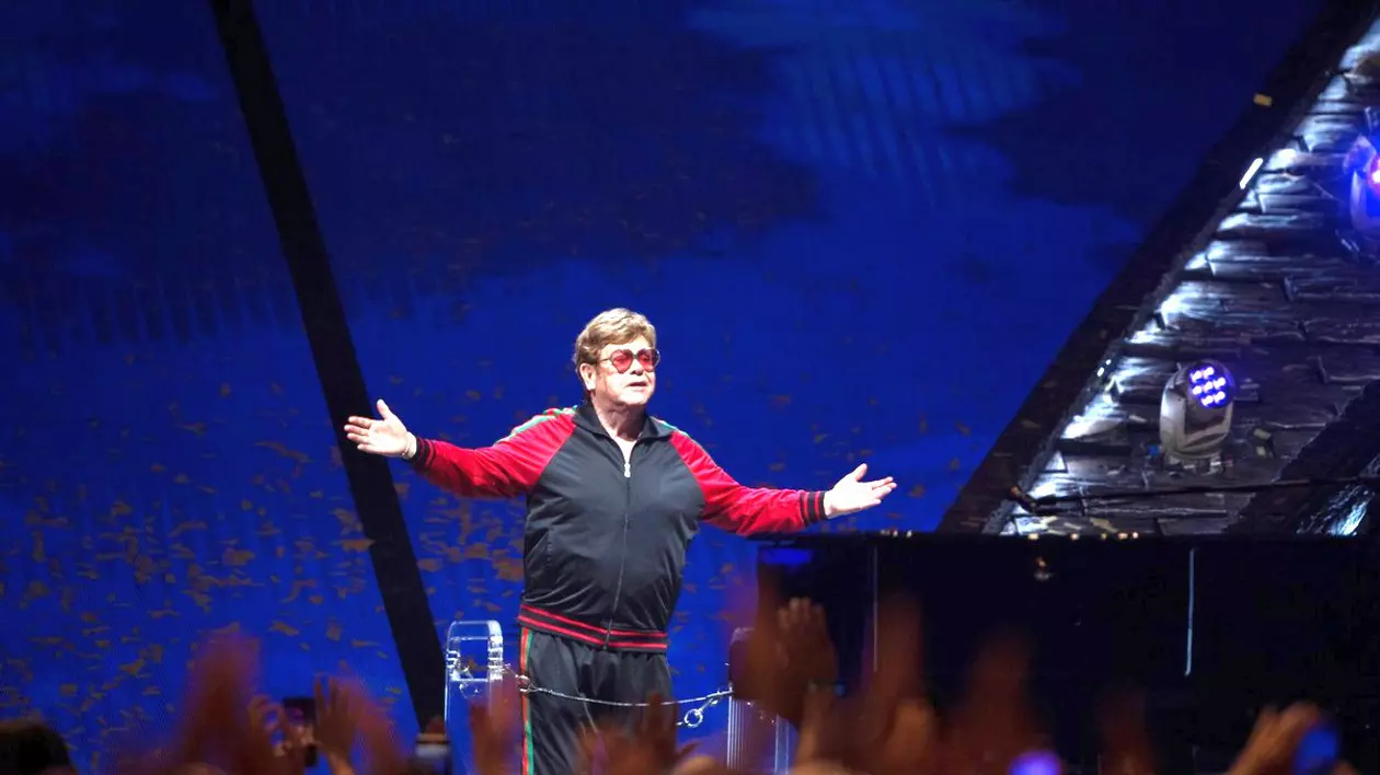 Elton John a susţinut în Suedia ultimul său concert după o carieră de peste 50 de ani. Foto: Profimedia