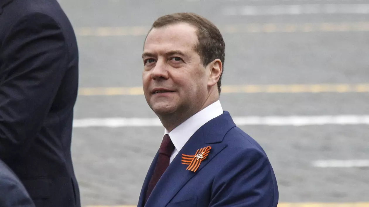 Dmitri Medvedev revine cu noi amenințări: „Va trebui să folosim o armă nucleară dacă ofensiva ucraineană va avea succes”