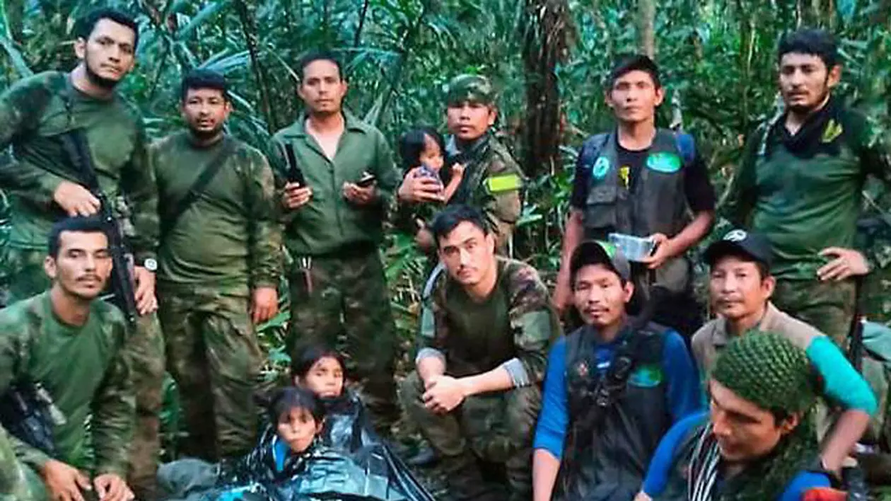 Cei patru copii indigeni care au supraviețuit mai bine de o lună în jungla columbiană după un accident aviatic au fost externați din spital
