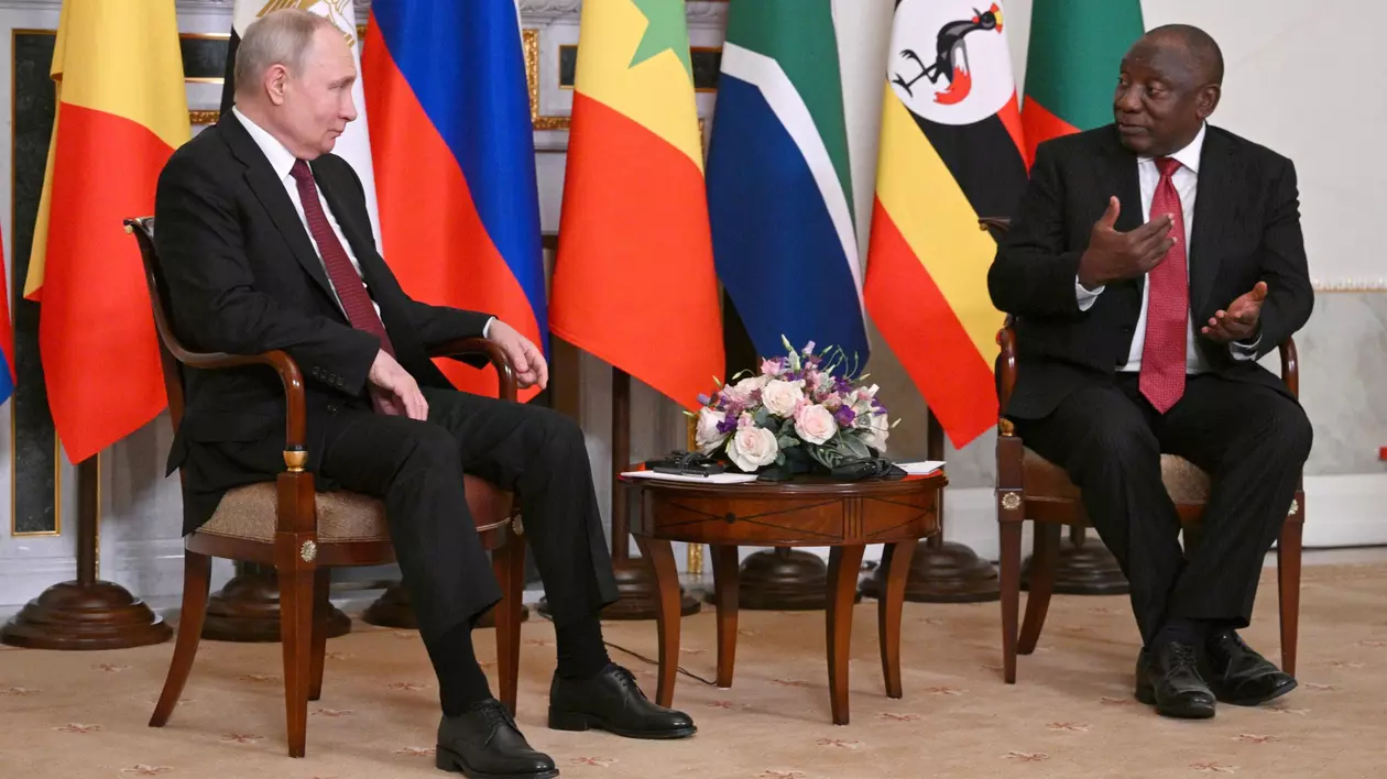 Africa de Sud a cerut Rusiei să nu-l trimită pe Putin la summitul BRICS, în contextul mandatului de arestare emis de CPI. Răspunsul Moscovei