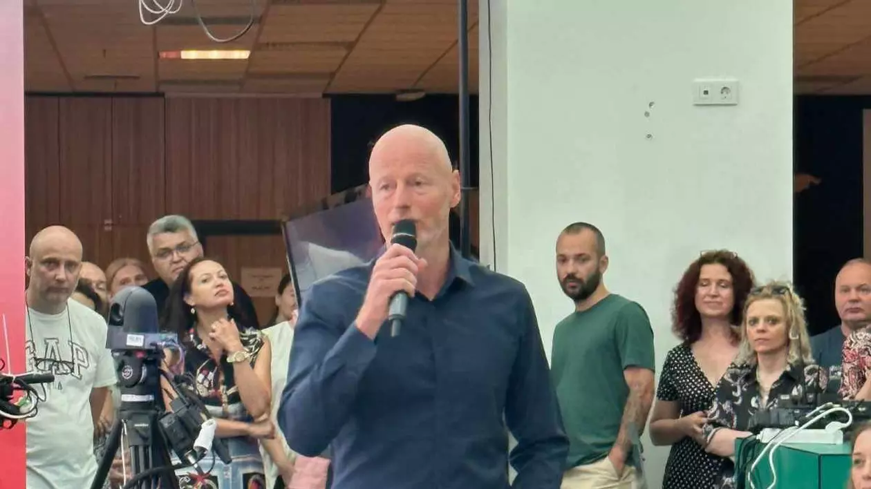„Nu se pune problema să vindem Libertatea. Nici gând” a spus Marc Walder, șeful Ringier