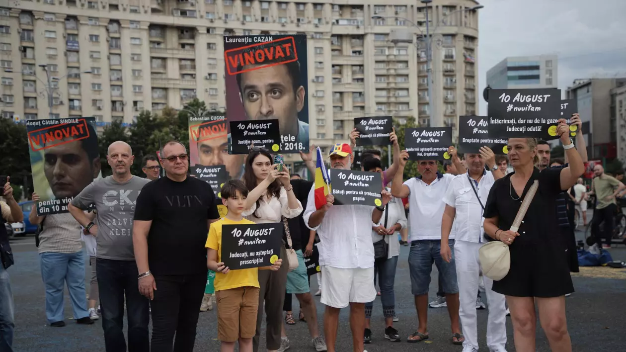 Manifestație în Piața Victoriei, la cinci ani de la violențele de la protestul din 10 august 2018: „Judecați, nu tergiversați!”