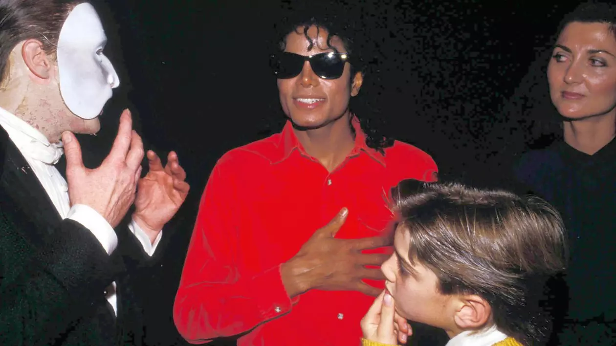 Michael Jackson și James Safechuck în 1988. Foto: Hepta / Alpha Press
