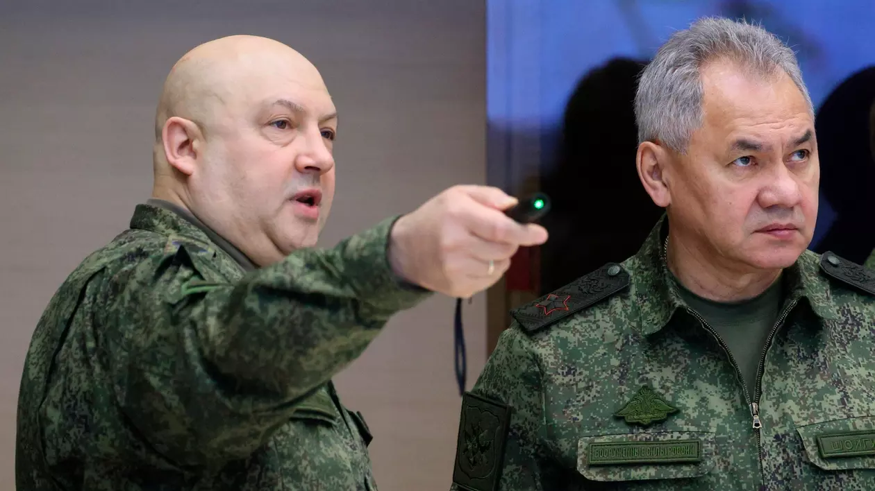 „Generalul Armaghedon” a fost plasat în arest la domiciliu, scrie presa rusă. Surovikin „a petrecut mult timp răspunzând la întrebări incomode”