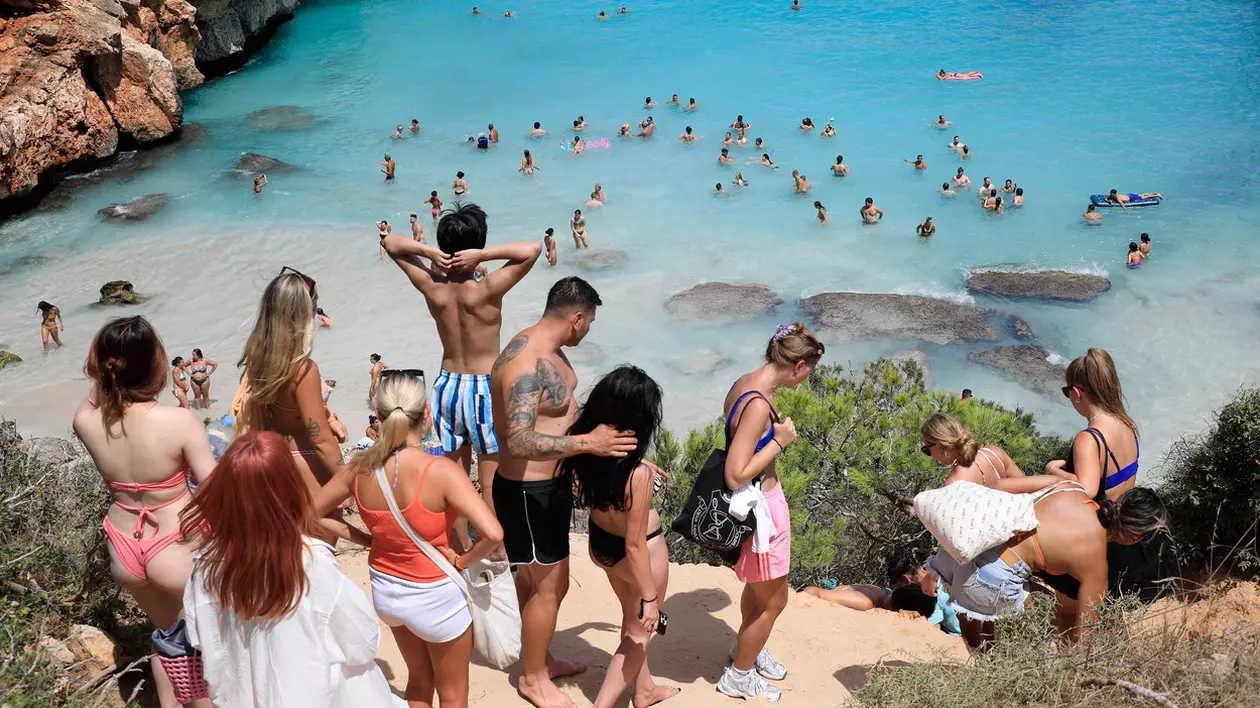 Imagine cu Calo des Moro, una dintre cele mai apreciate plaje din Mallorca. Foto: Profimedia