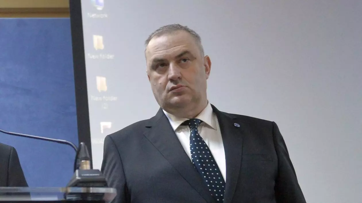 Liviu Vasilescu, șeful Direcției Generale Anticorupție și fost șef al Poliției Române, s-a pensionat la 56 de ani