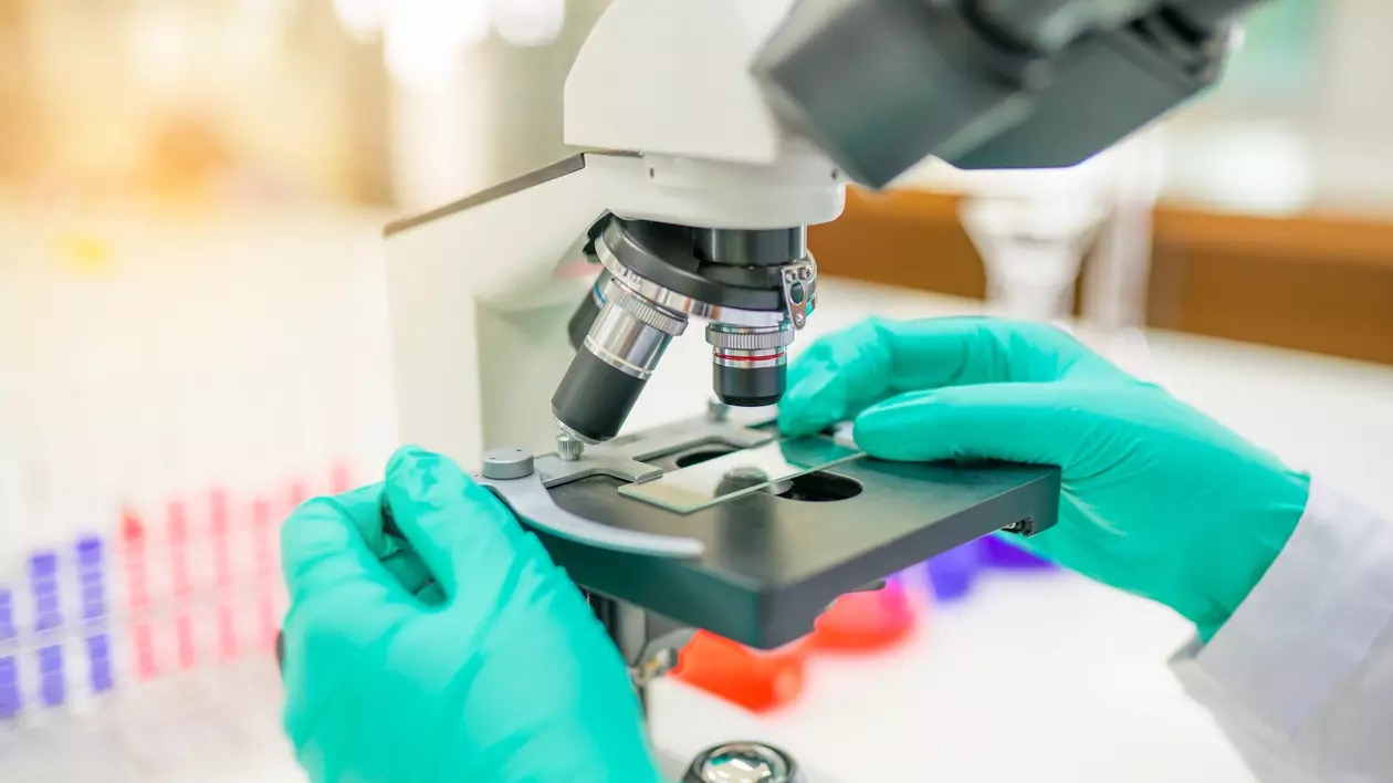 Un tratament „nuclear” aduce speranță persoanelor cu cancer de prostată
