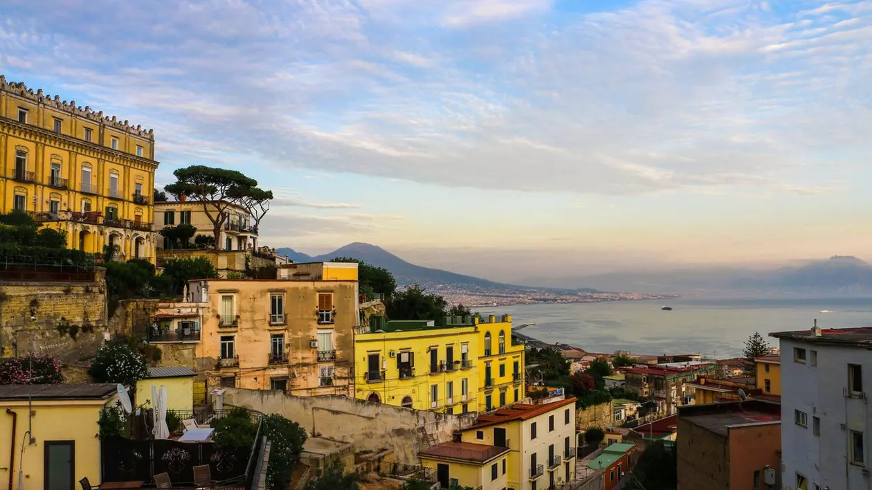 Cutremur cu magnitudinea de 4,2, lângă Napoli, cel mai puternic din ultimii 40 de ani