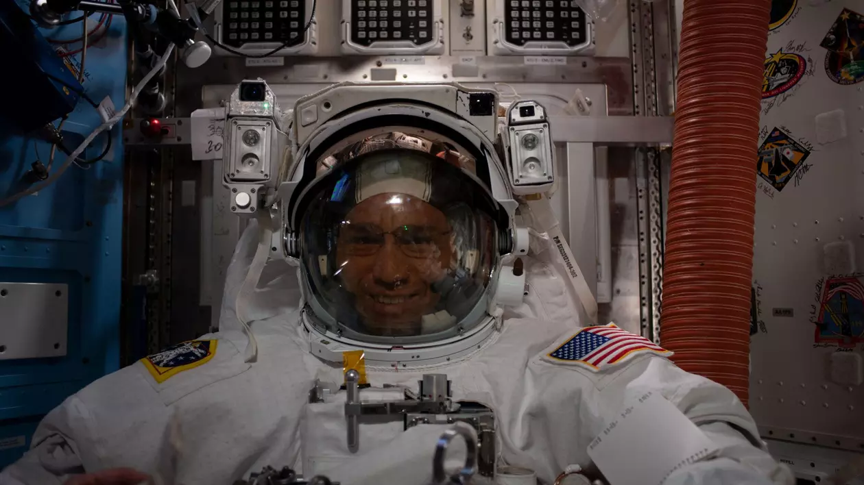 Astronautul NASA Frank Rubio s-a întors pe Pământ, după o ședere record de peste un an pe Stația Spațială Internațională