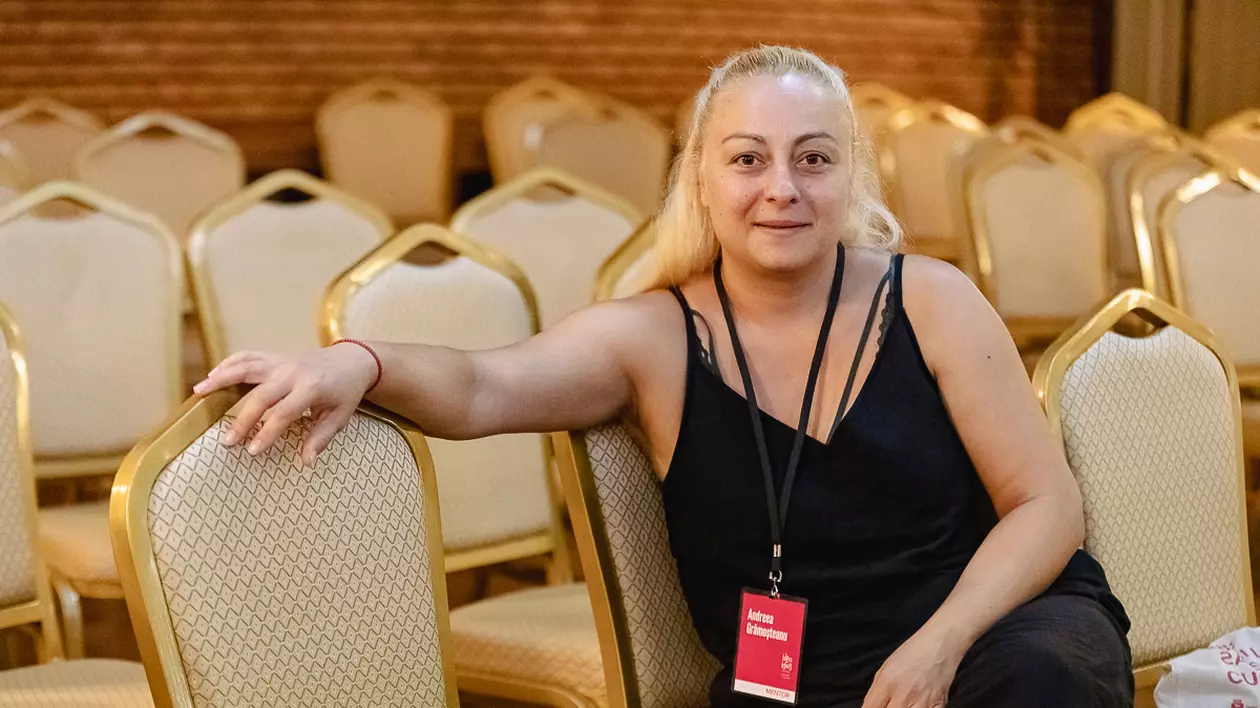 Interviu cu actrița Andreea Grămoșteanu: „Arta nu poate să trăiască în sărăcie veșnic. Nu poți să faci 10 ani spectacole cu două scaune”