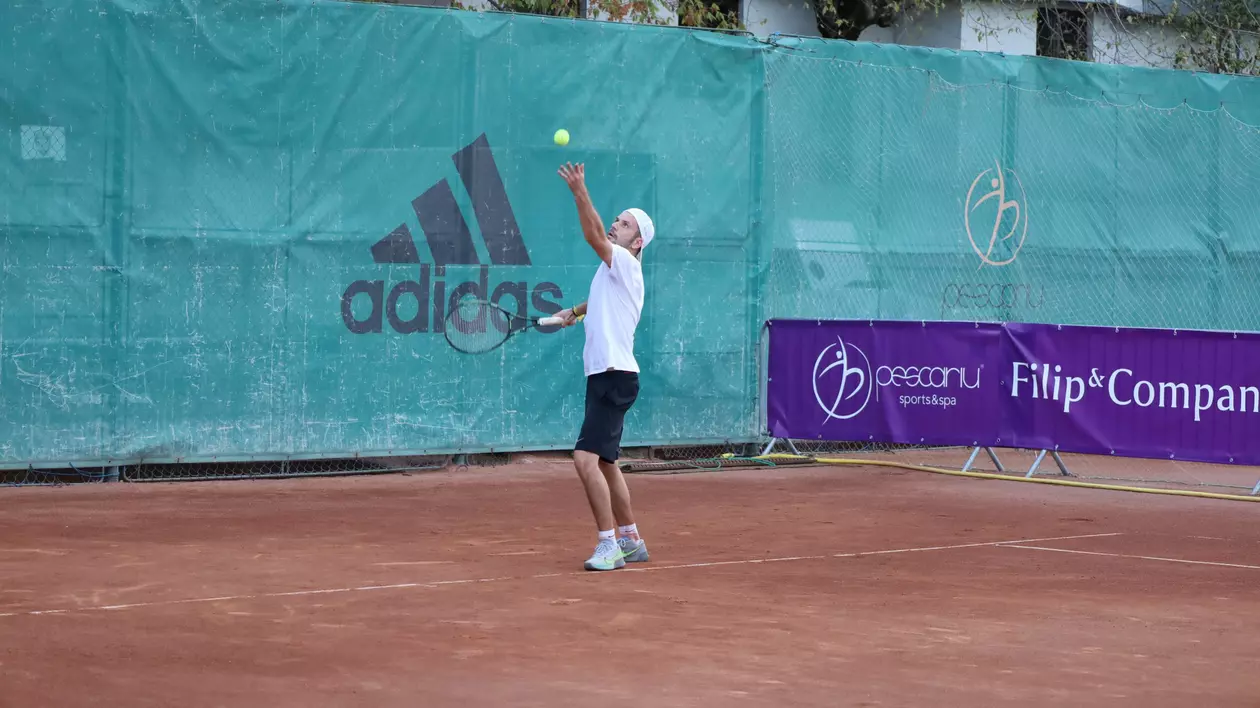 „Trebuie să fim un pic încurajați”. Au jucat tenis și au strâns bani pentru tinerii care ies din centrele de plasament