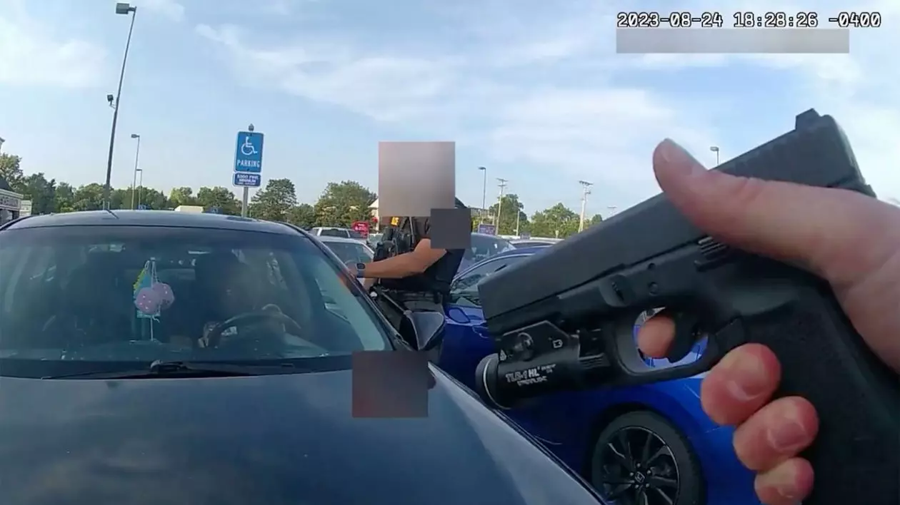 O femeie de culoare, însărcinată, a fost împușcată mortal de un polițist în Ohio. Nici copilul ei nu a supraviețuit