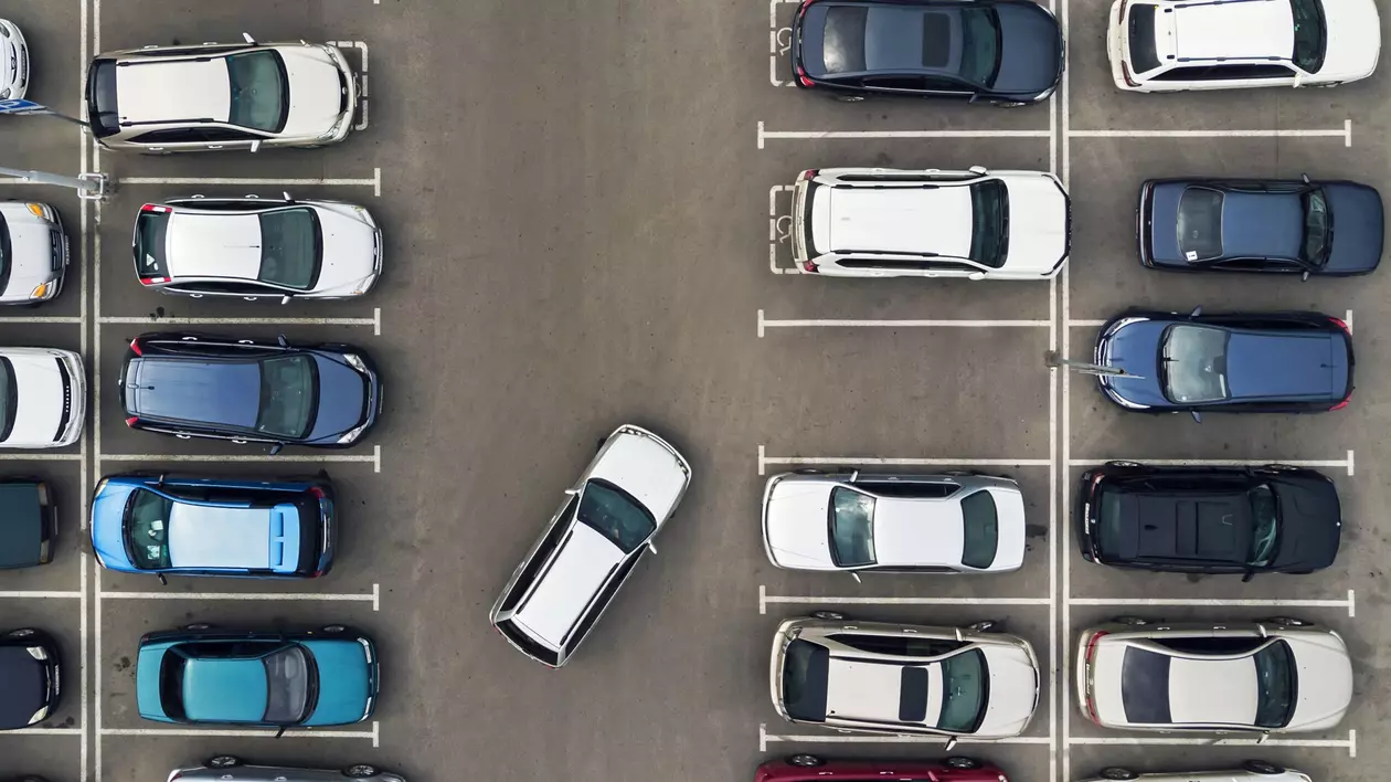 Gestionarea eficientă a parcării la Aeroportul Otopeni - o necesitate pentru fluxurile de călători