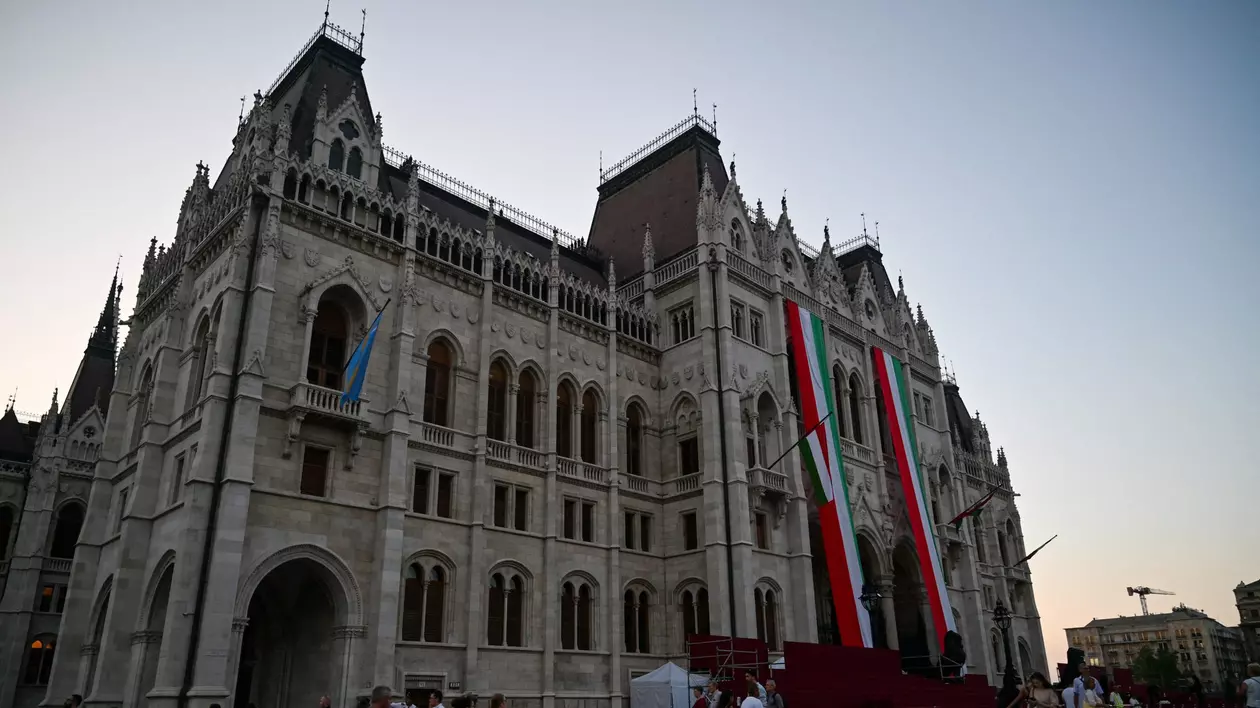 Ungaria „nu e sigură că trebuie să aprobe” cererea Suediei de aderare la NATO, spune șeful parlamentului de la Budapesta