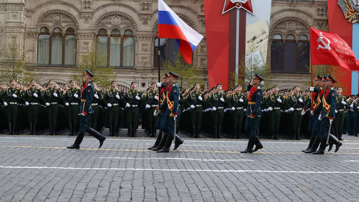 Rusia va crește bugetul din domeniul apărării cu aproape 70% în 2024