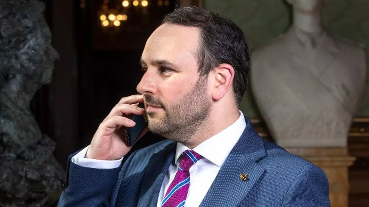 Un deputat belgian, nepotul unui supraviețuitor al Holocaustului, a cumpărat domeniul Hamas.be. Ce apare pe site