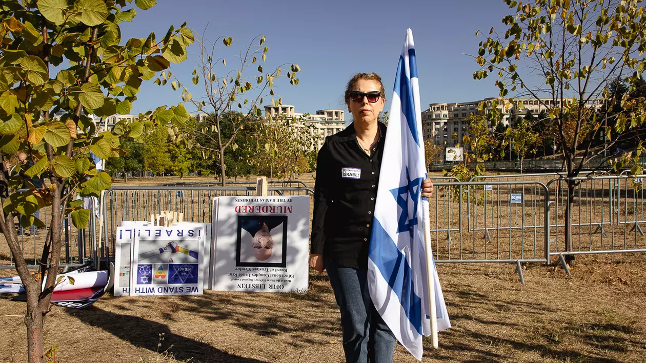 Profesoară la școala evreiască din București, care și-a pierdut un membru din consiliul de administrație într-un atac Hamas. „Toți elevii știu ce se întâmplă în Israel de la clasa întâi”
