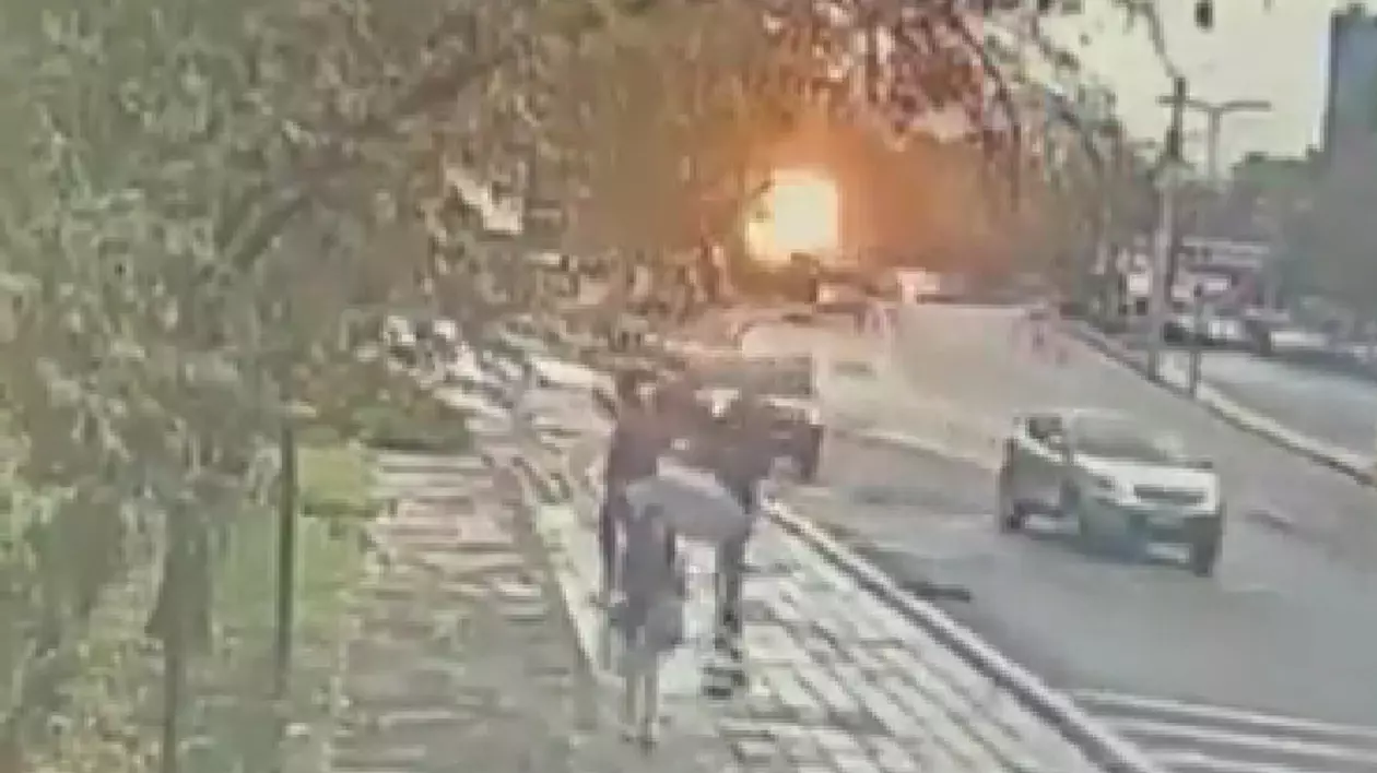 VIDEO | Momentul atacului terorist din Ankara, surprins de camerele din zonă. Explozia a fost urmată de focuri de armă