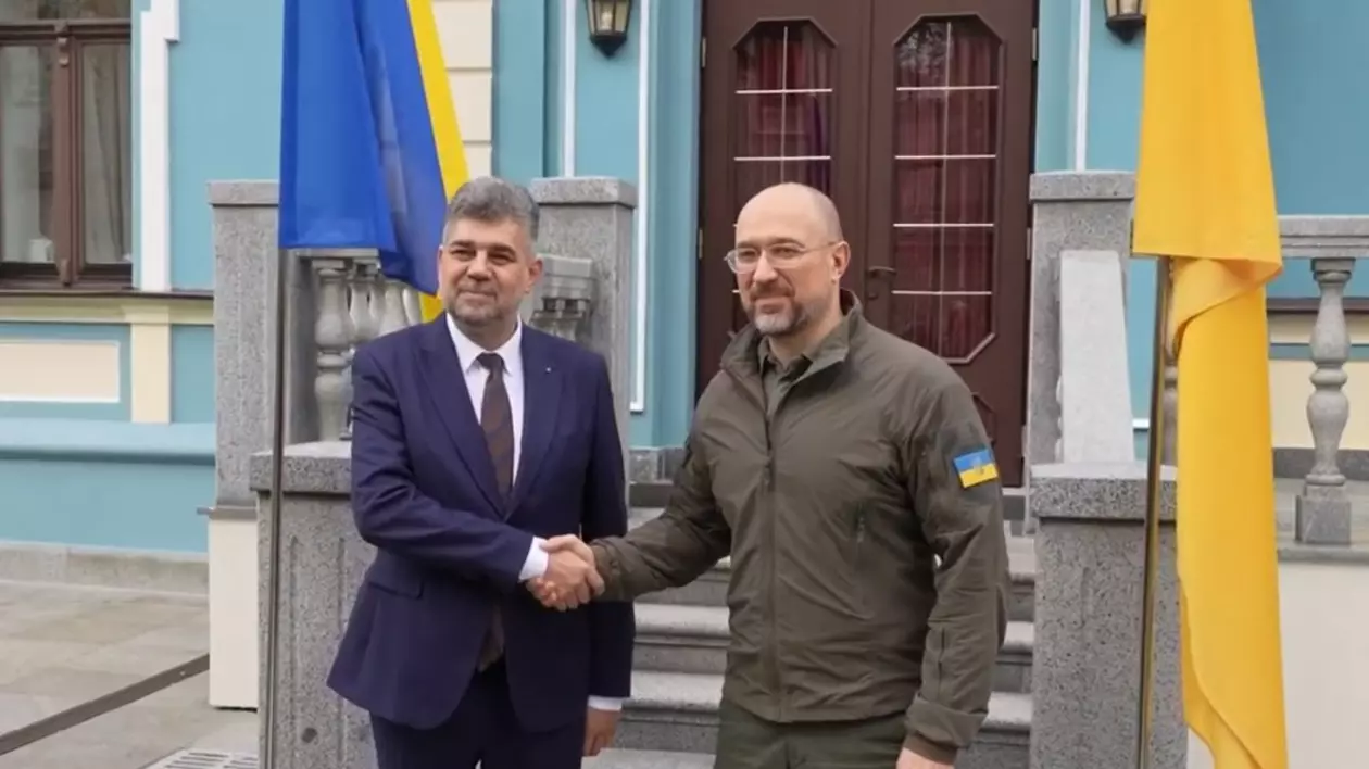 Premierul Marcel Ciolacu și omologul său Denis Șmihal, la Kiev