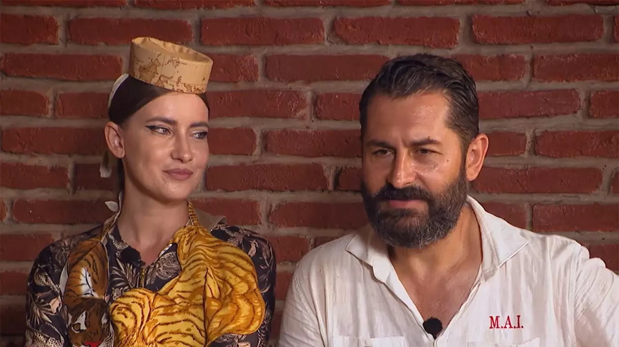 Iulia Albu și Mike