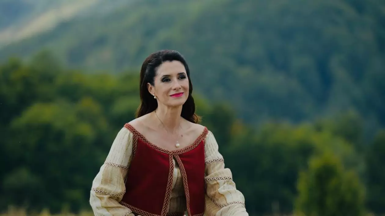 Cu ce se ocupă Iuliana Tudor de când nu mai prezintă emisiunea „Vedeta populară” la TVR 1: „Timp de un an și jumătate am lucrat la acest proiect”
