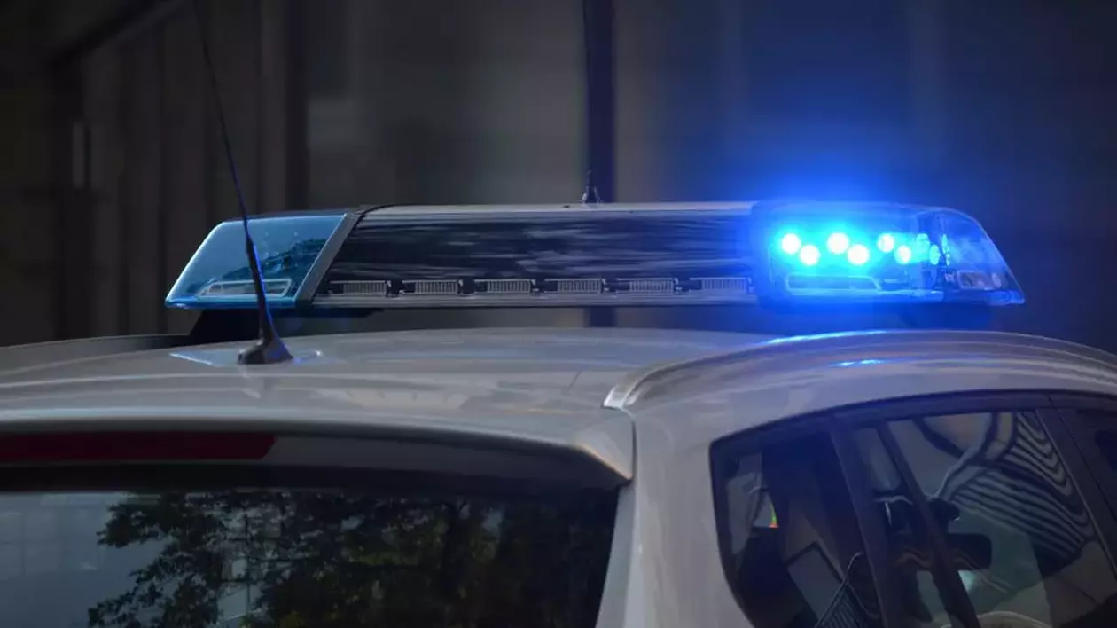 Copil de 10 ani, accidentat de o mașină de poliție în județul Galați