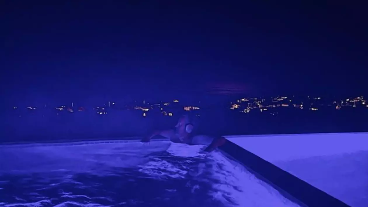 Ultima postare pe Instagram a lui Matthew Perry: se relaxa în același jacuzzi în care a fost găsit fără viață. „Eu sunt Mattman”