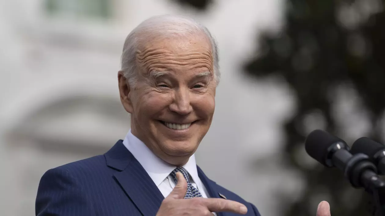 Joe Biden participă la ceremonia de grațiere a curcanului național de Ziua Recunoștinței la Casa Albă din Washington, DC, miercuri, 20 noiembrie 2023. Credit: Chris Kleponis / Pool via CNP