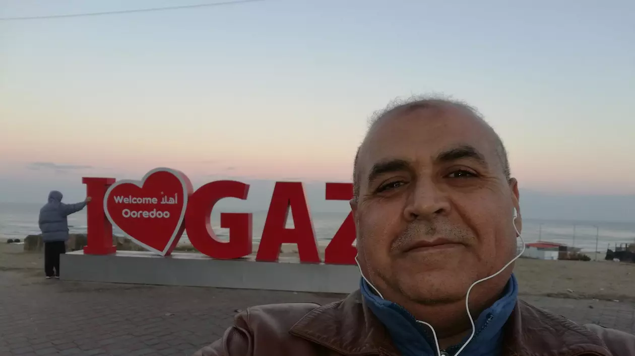 EXCLUSIV Mărturie din autocarul care scoate primii români din Gaza: „Vor ieşi şi restul, să nu-şi facă nimeni griji”