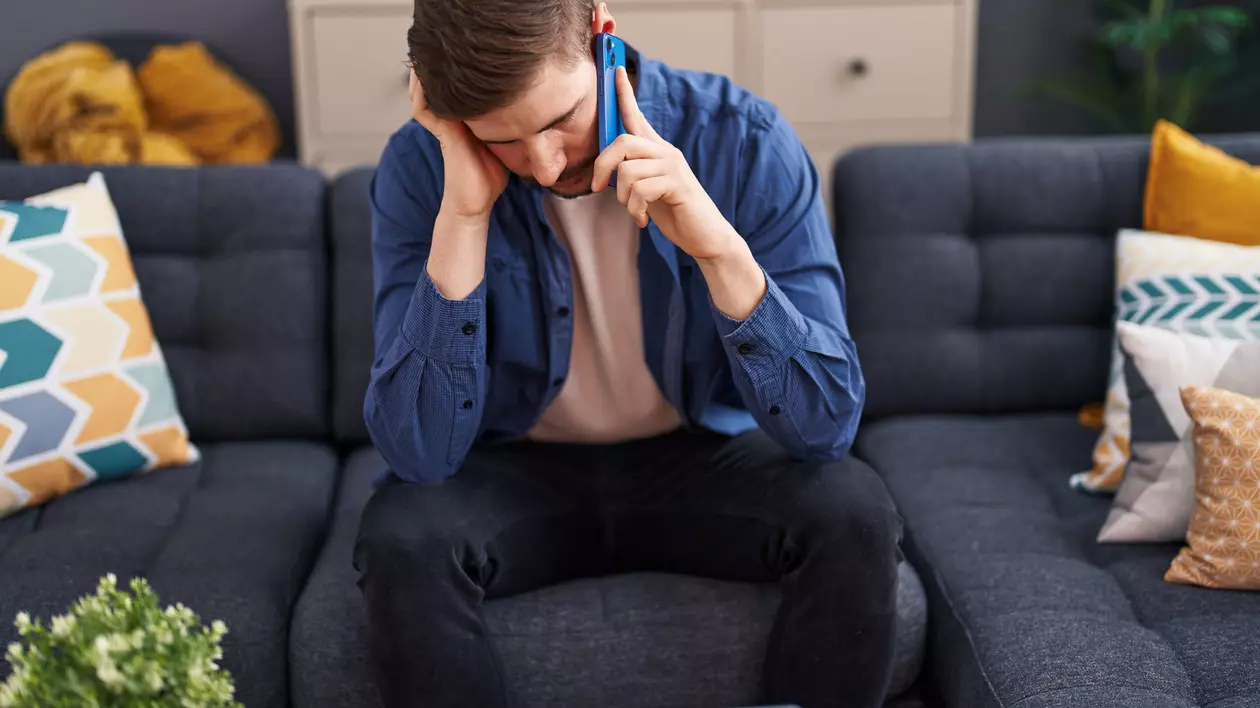 Fenomenul falșilor terapeuți: 400 de lei pe ședință ca „să-ți predai depresia, anxietatea, insomnia, frica și furia lui Dumnezeu?”- investigație PressOne