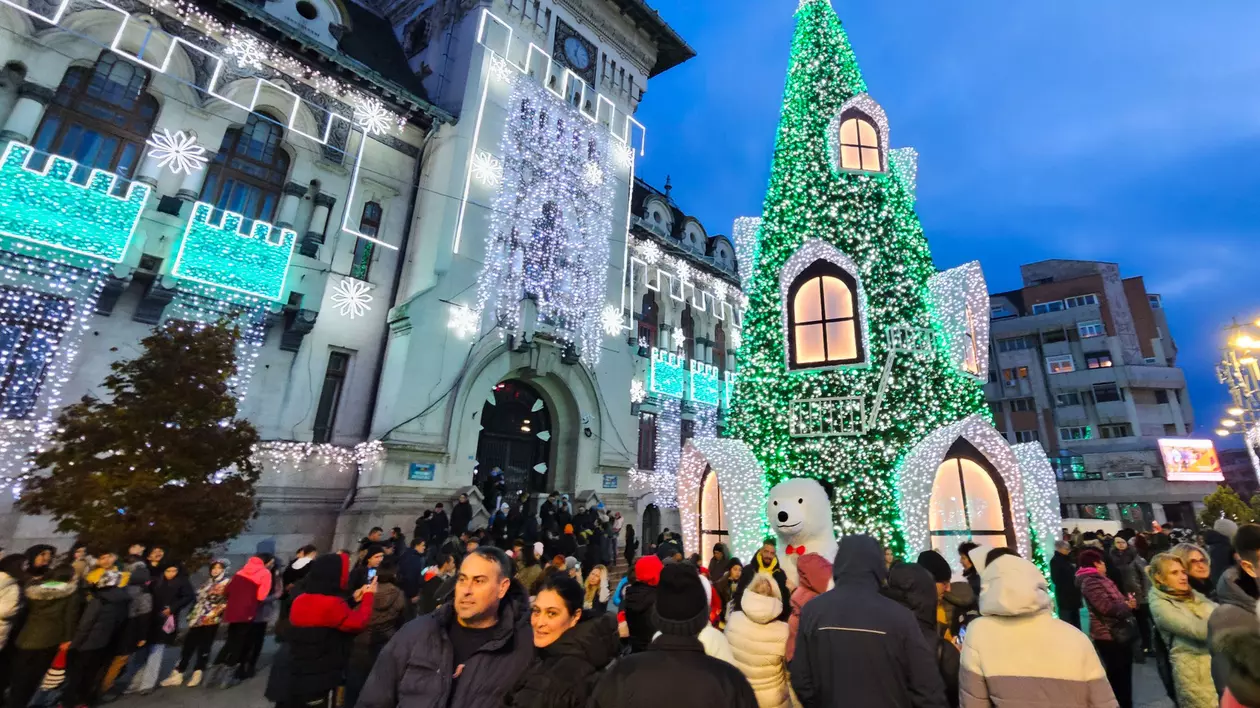 REPORTAJ. Am vizitat Târgul de Crăciun de la Craiova, declarat unul dintre cele mai frumoase din Europa. Ce merită văzut și ce trebuie evitat