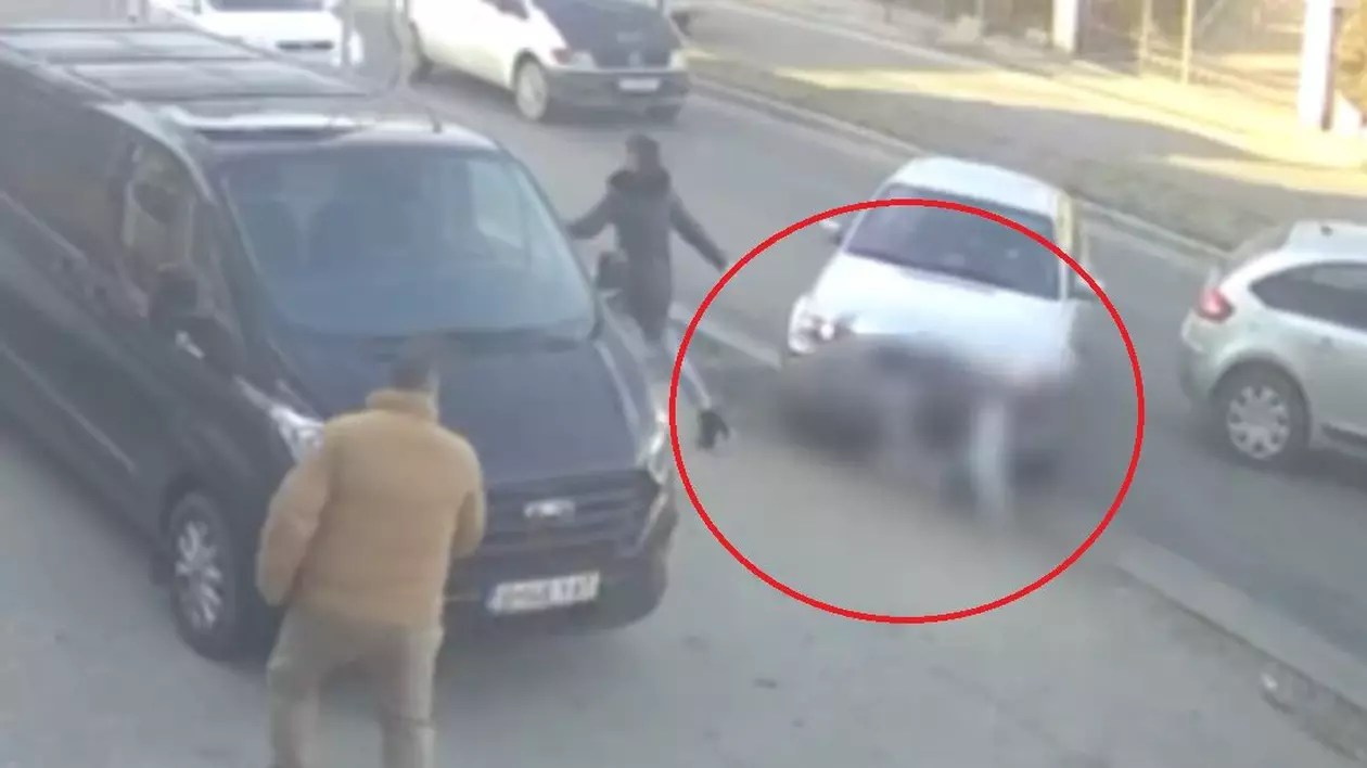 Incident șocant în Slatina. Bărbat lovit intenţionat cu maşina şi târât câțiva metri pe trotuar după o şicanare în trafic. VIDEO