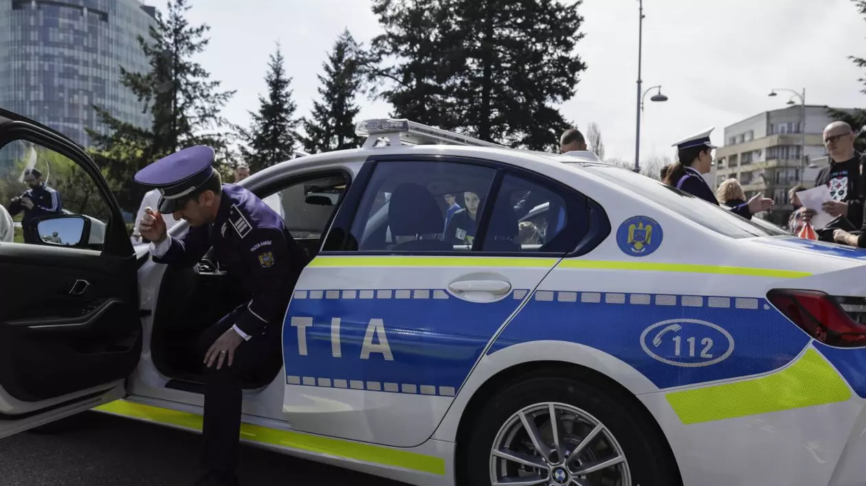 Mașinile BMW cumpărate de Poliție de la Automobile Bavaria. Foto: Inquam Photos / Octav Ganea