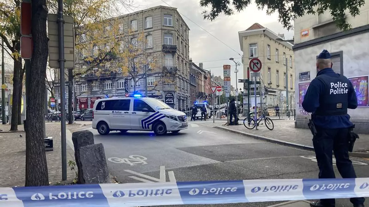Atac armat la Bruxelles. Patru persoane au fost împușcate pe un bulevard comercial. VIDEO