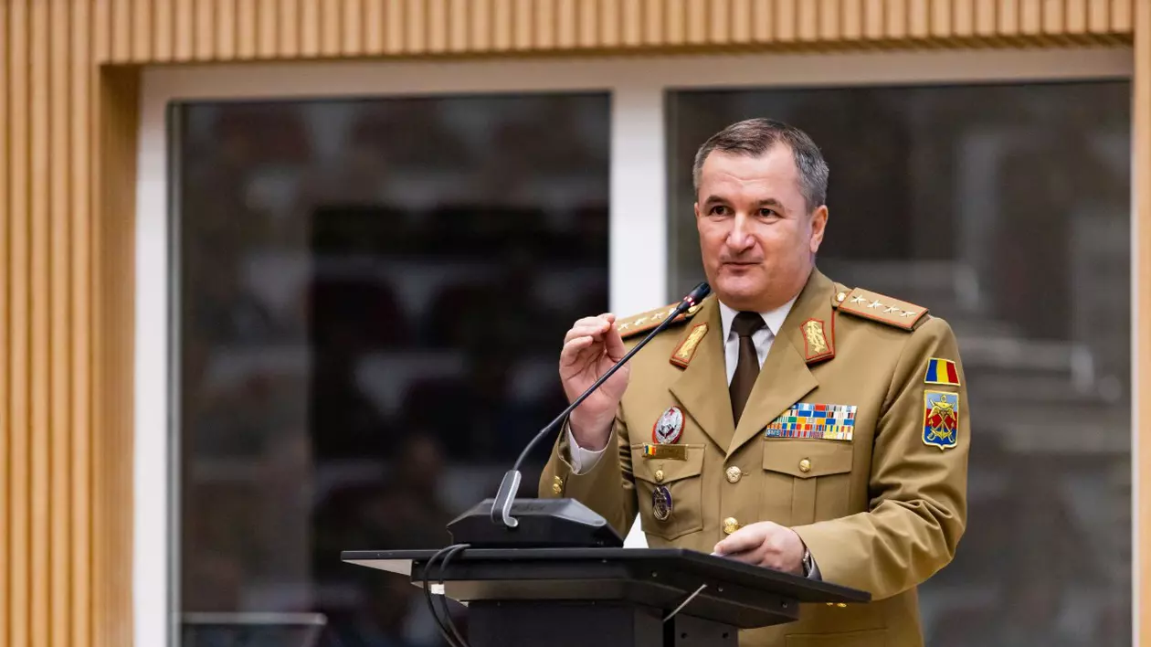Daniel Petrescu, șef al Armatei în ultimii patru ani, trecut în rezervă la 52 de ani. Klaus Iohannis a semnat decretul