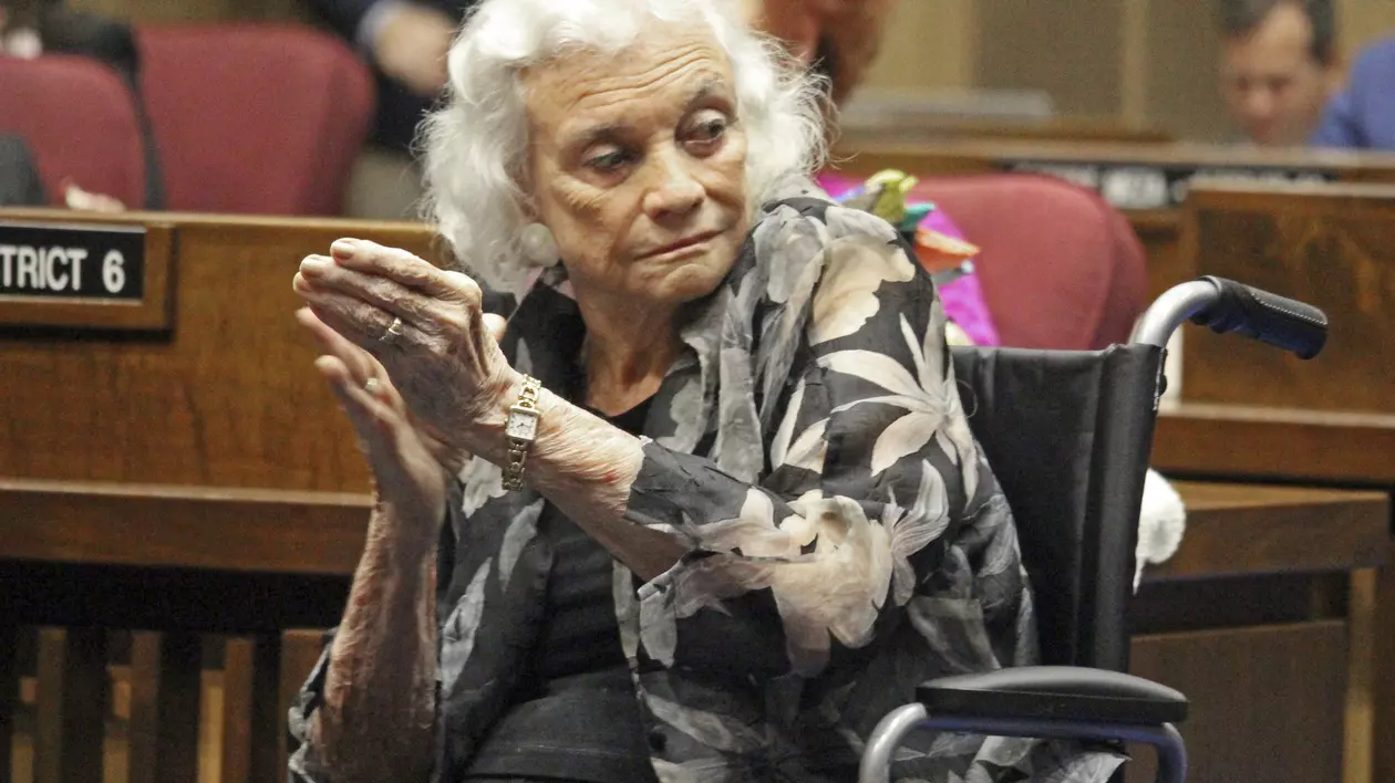 A murit Sandra Day O'Connor, prima femeie numită la Curtea Supremă a SUA. A fost decorată de Barack Obama