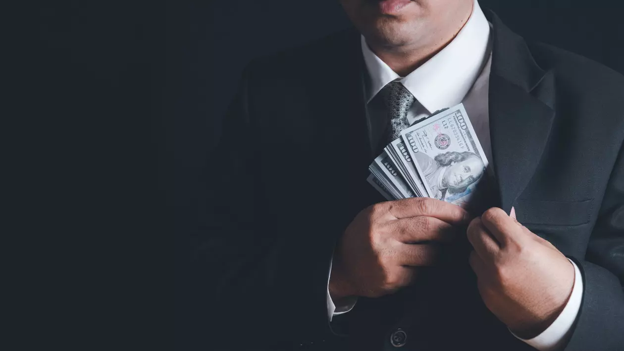 Averea primilor 5 multimiliardari din lume s-a dublat în ultimii trei ani, arată un raport Oxfam, care denunță „inegalitățile obscene”