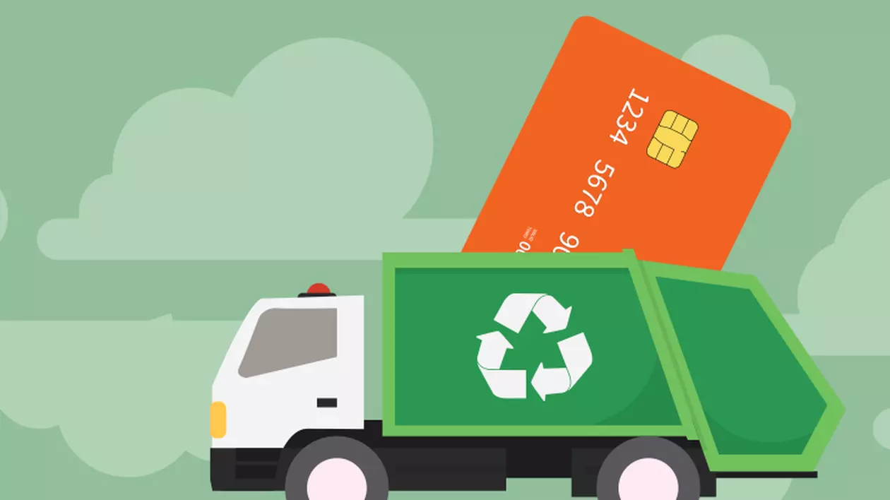 Cardurile ING expirate, reinventate! Returnează-ți cardul expirat în oricare office ING și ajută la reciclarea sa în țevi din plastic!