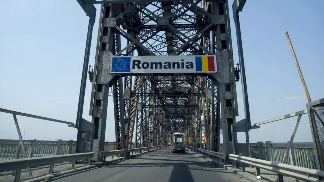 Comisia Europeană va finanţa studiul de fezabilitate pentru un nou pod între Giurgiu şi Ruse, spune europarlamentarul Dan Motreanu