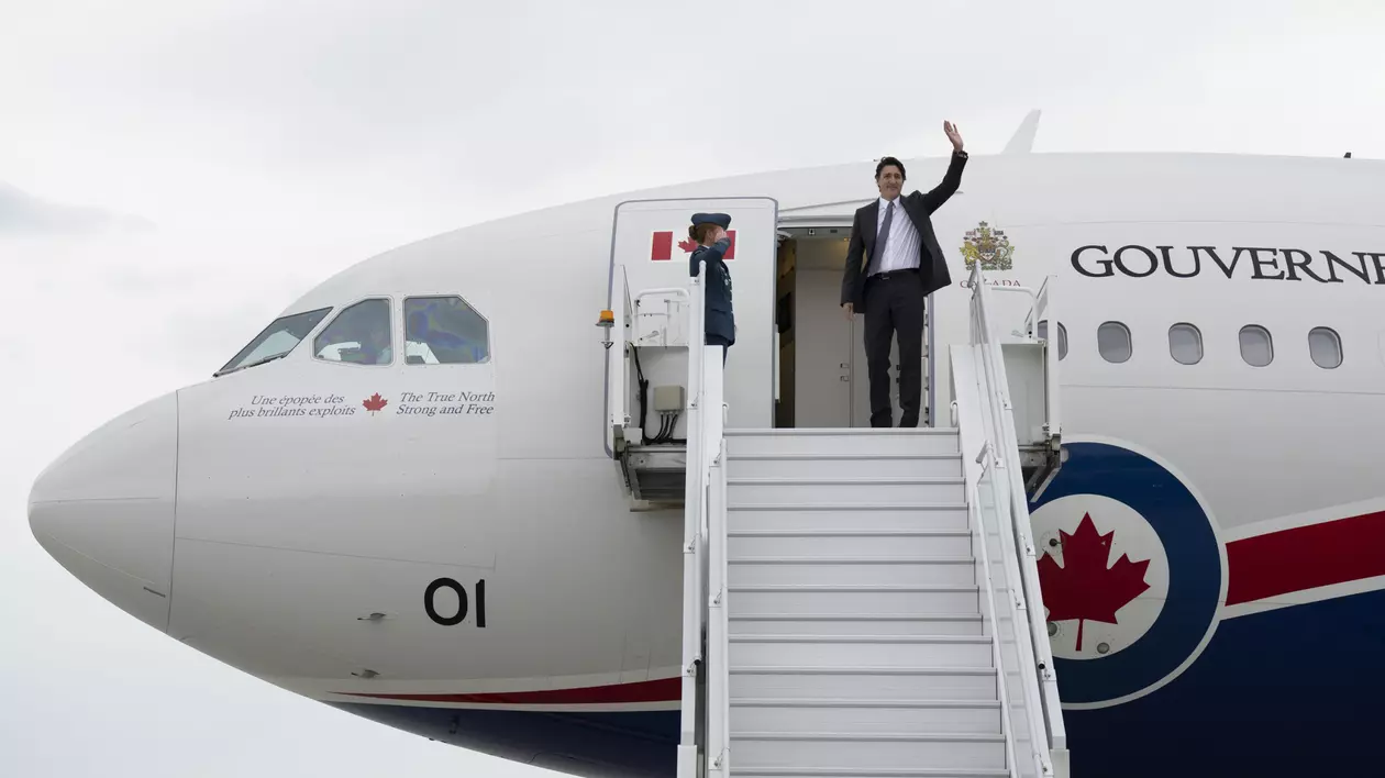 Avionul premierului canadian Justin Trudeau s-a defectat din nou. Armata, nevoită să trimită o a doua aeronavă în Jamaica, pentru reparații