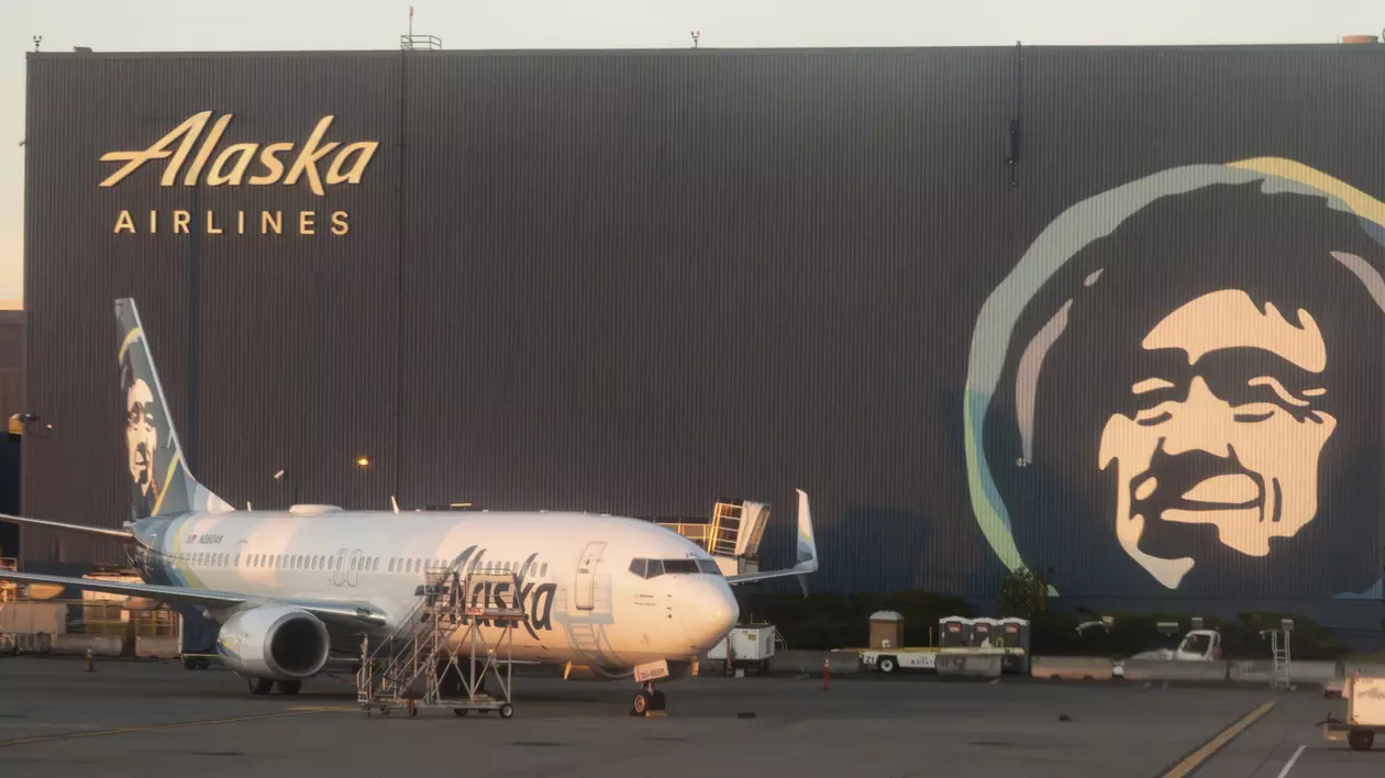 171 de aeronave Boeing au fost oprite la sol, după ce un avion al companiei Alaska Airlines a pierdut o parte din fuzelaj în timpul zborului